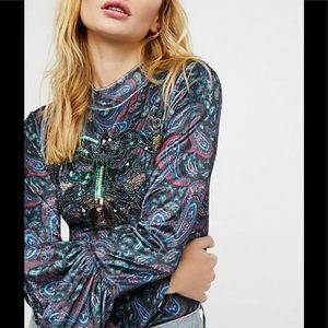 Free People |Tee Embellished Front Printed Blouse